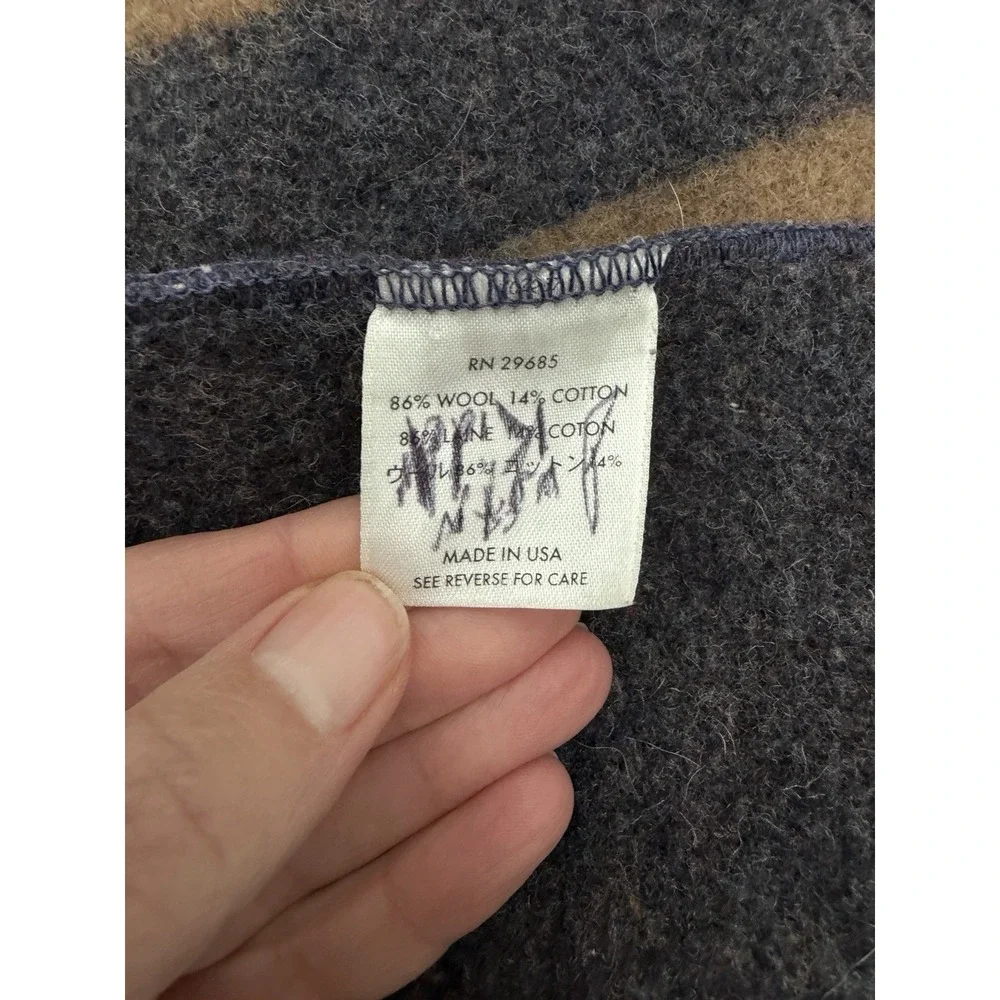 Pendleton Large Wool Blend Yakima Camp Blanket Gray Stripe Warm Cozy